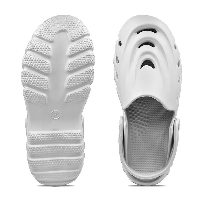 Stylish Slip-On Clogs for Casual and Outdoor Wear